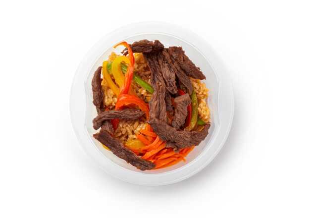 Рис с говядиной и овощами охлажденный