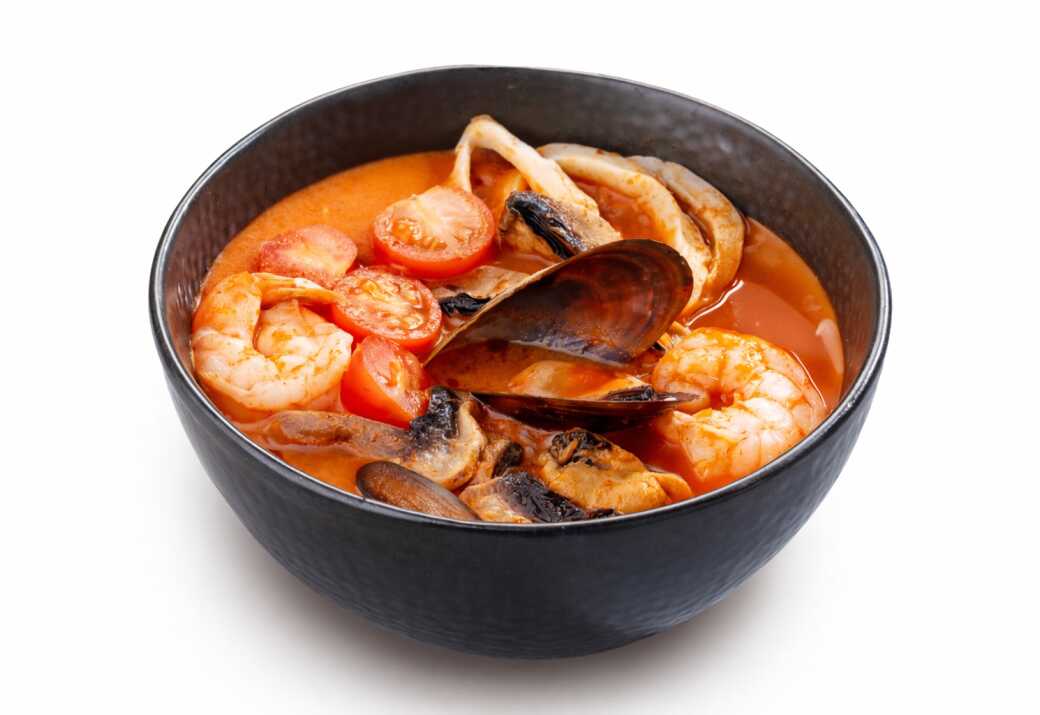 Подарок! Том Ям с морепродуктами