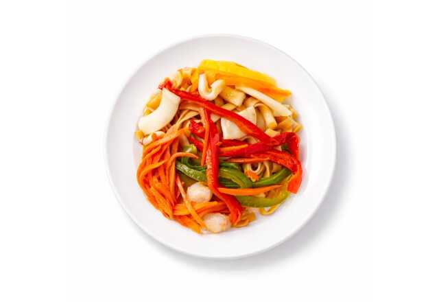 Удон с морепродуктами охлажденный